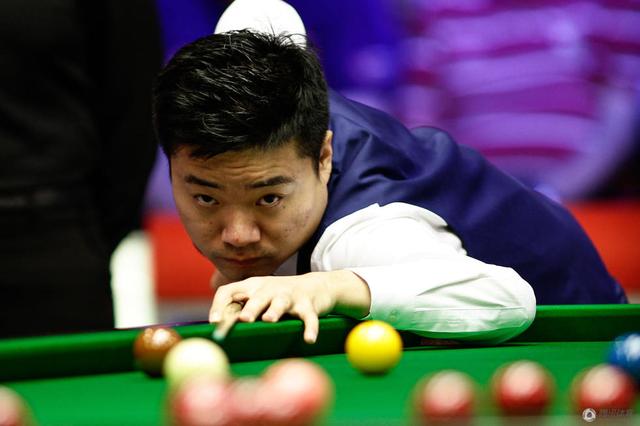 利兹联的讨 利兹联的讨