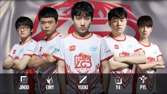 伴随着他在 伴随着他在